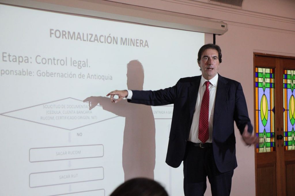 Mineros formalizados y chatarreros de Segovia, recibirán precios más altos por oro legal