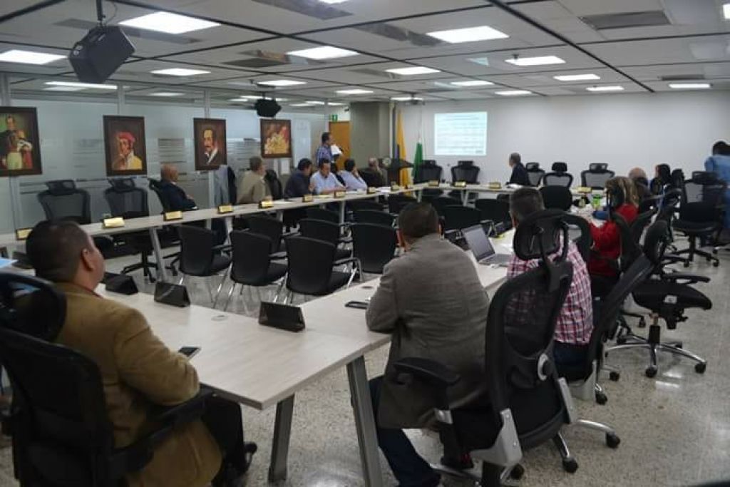 ESE Hospital Carisma presentó informe presupuestal ante la Asamblea de Antioquia