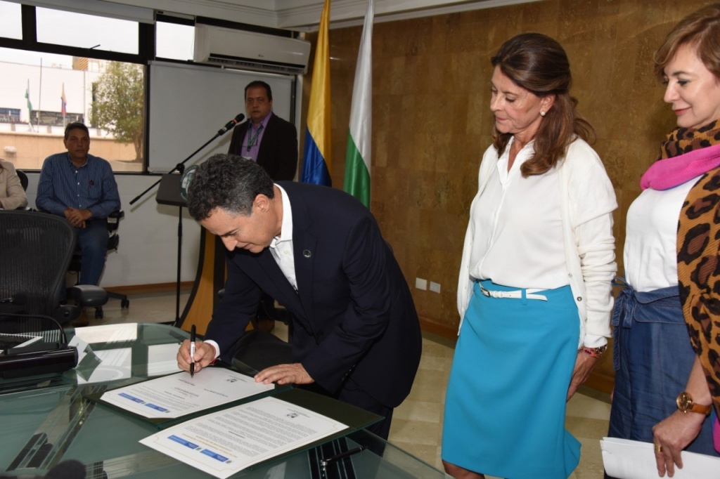 Antioquia firmó el Pacto por la transparencia e integridad