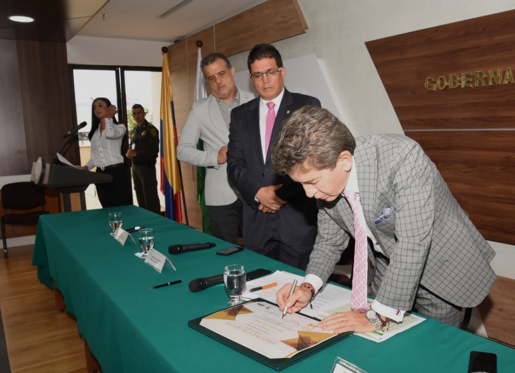 Antioquia avanza en el proyecto Pacto por Municipios sin Mercurio