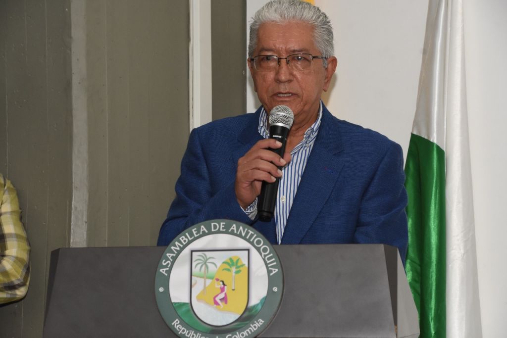 Gilberto Quintero Zapata asumió como gobernador encargado