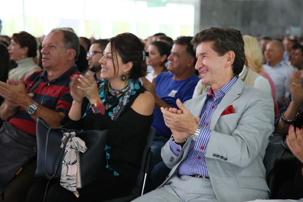 Gracias a la gestión de sus funcionarios, Antioquia es líder en transparencia y atención a la ciudadanía