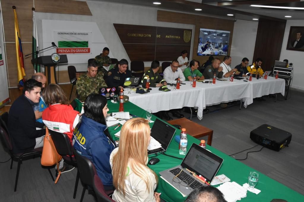Sala de crisis de la gobernación de Antioquia monitorea en tiempo real la operación que se realiza en Hidroituango
