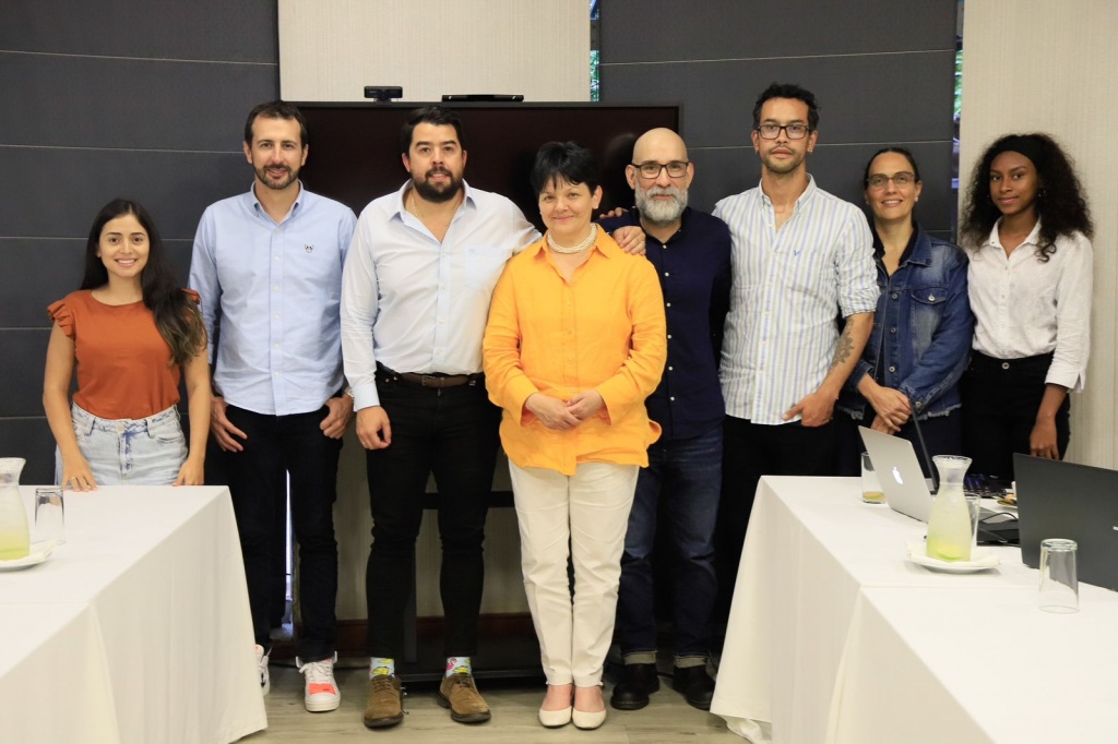 El Instituto de Cultura y Patrimonio de Antioquia y CoCrea se unen para promover la industria creativa y artística en el departamento