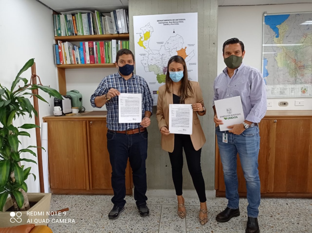 La Gobernación de Antioquia y la Alcaldía de Andes firmaron convenio interadministrativo para realizar el proceso de actualización catastral del municipio