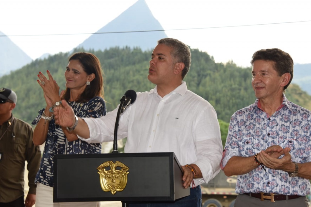 Gobernador de Antioquia agradece al presidente de la república y su equipo de trabajo la reapertura anticipada de la vía en la zona del Sinifaná