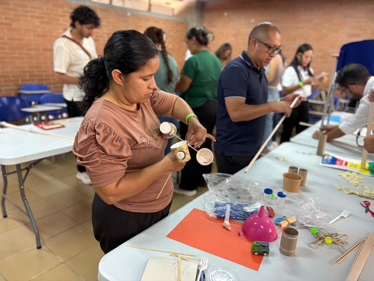 Antioquia confirmó su compromiso con la educación basada en el enfoque STEM+ 