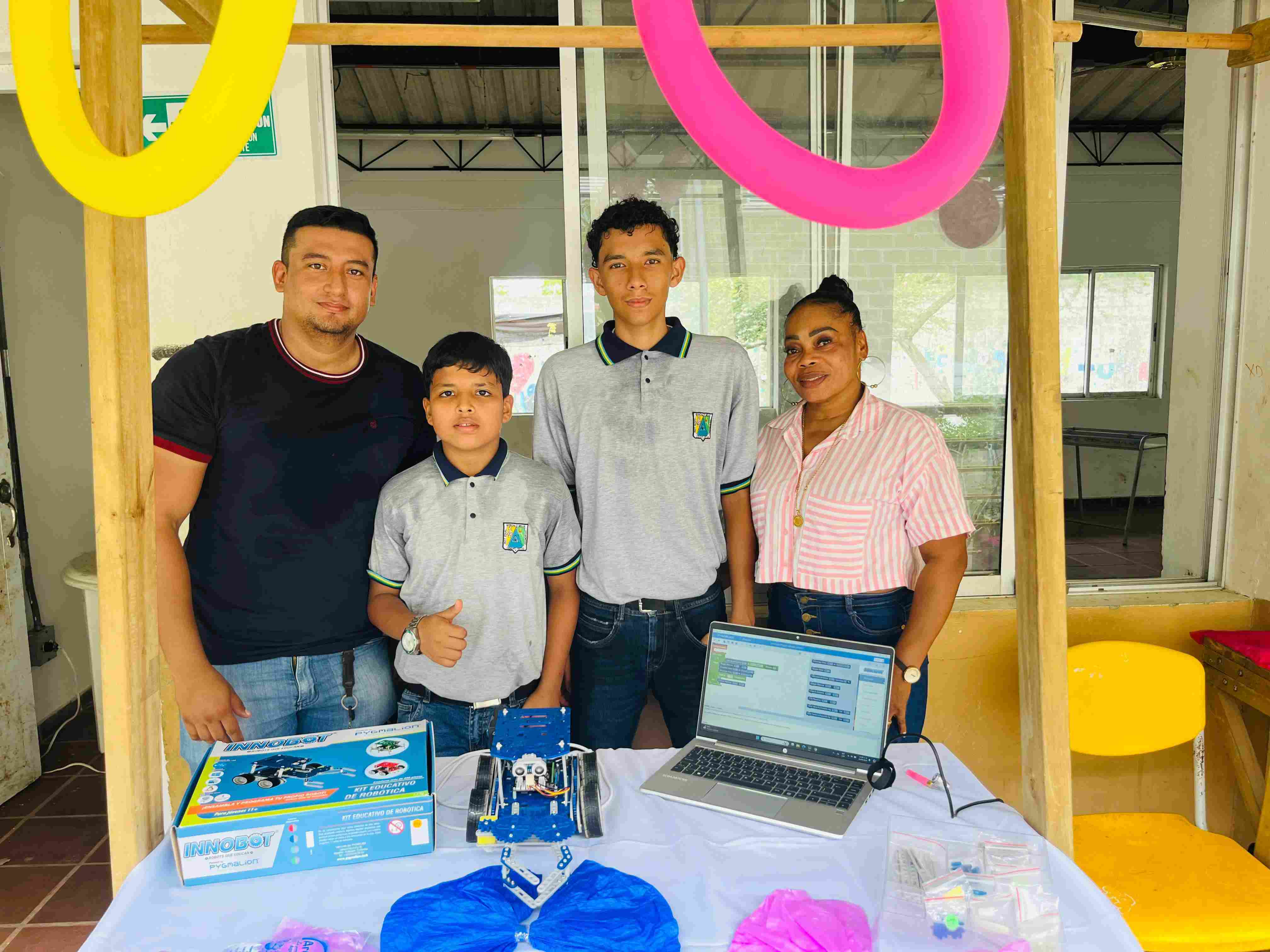 Innovación y talento: Urabá presenta 25 experiencias transformadoras en educación de la Jornada Extendida