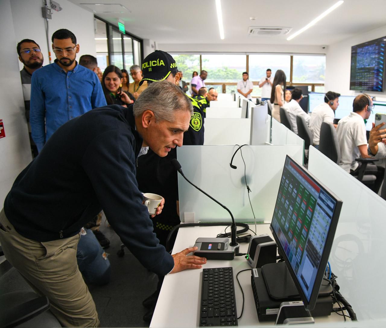 Gobernación de Antioquia conecta los 125 municipios al Nodo Departamental de Seguridad y habilita operación 24/7 del Número Único de Seguridad y Emergencias 123 