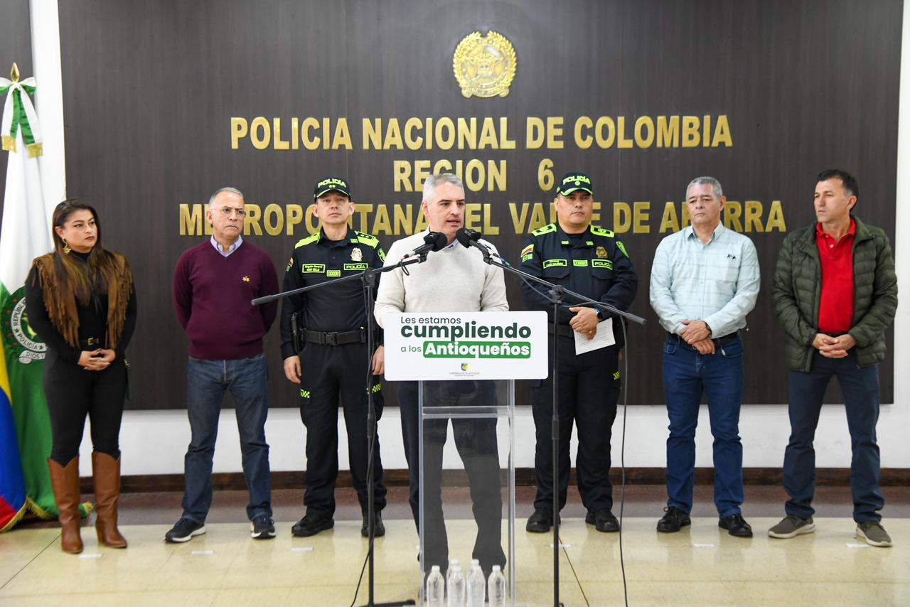 La Gobernación de Antioquia ha invertido 45 mil millones de pesos en tecnología para la Policía Nacional