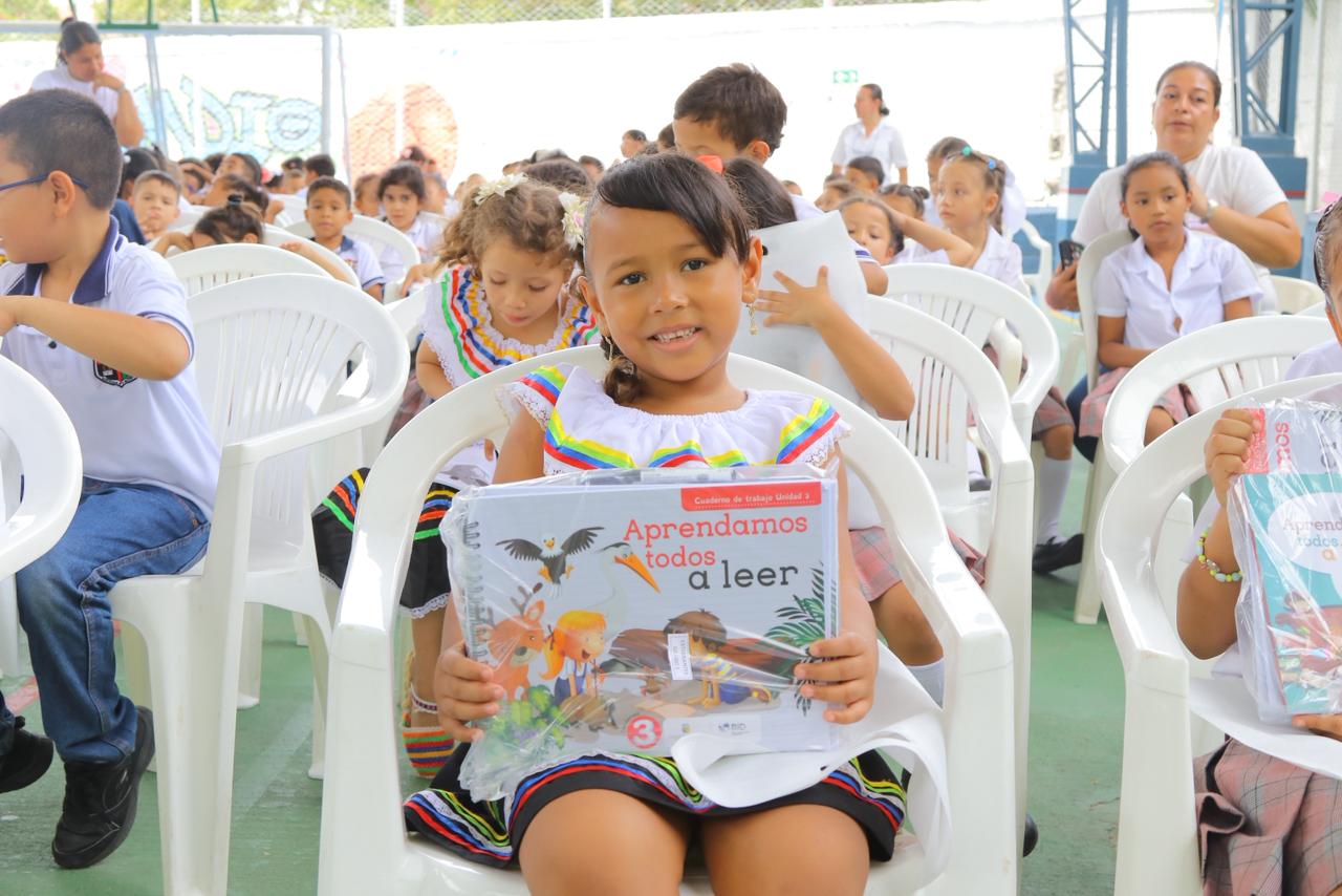 Gobernación de Antioquia adelanta evaluación de lectura para estudiantes de primer grado