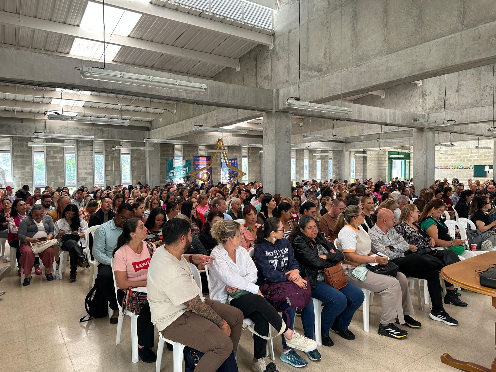 Antioquia fortalece la formación docente para garantizar entornos escolares seguros y libres de violencias sexuales