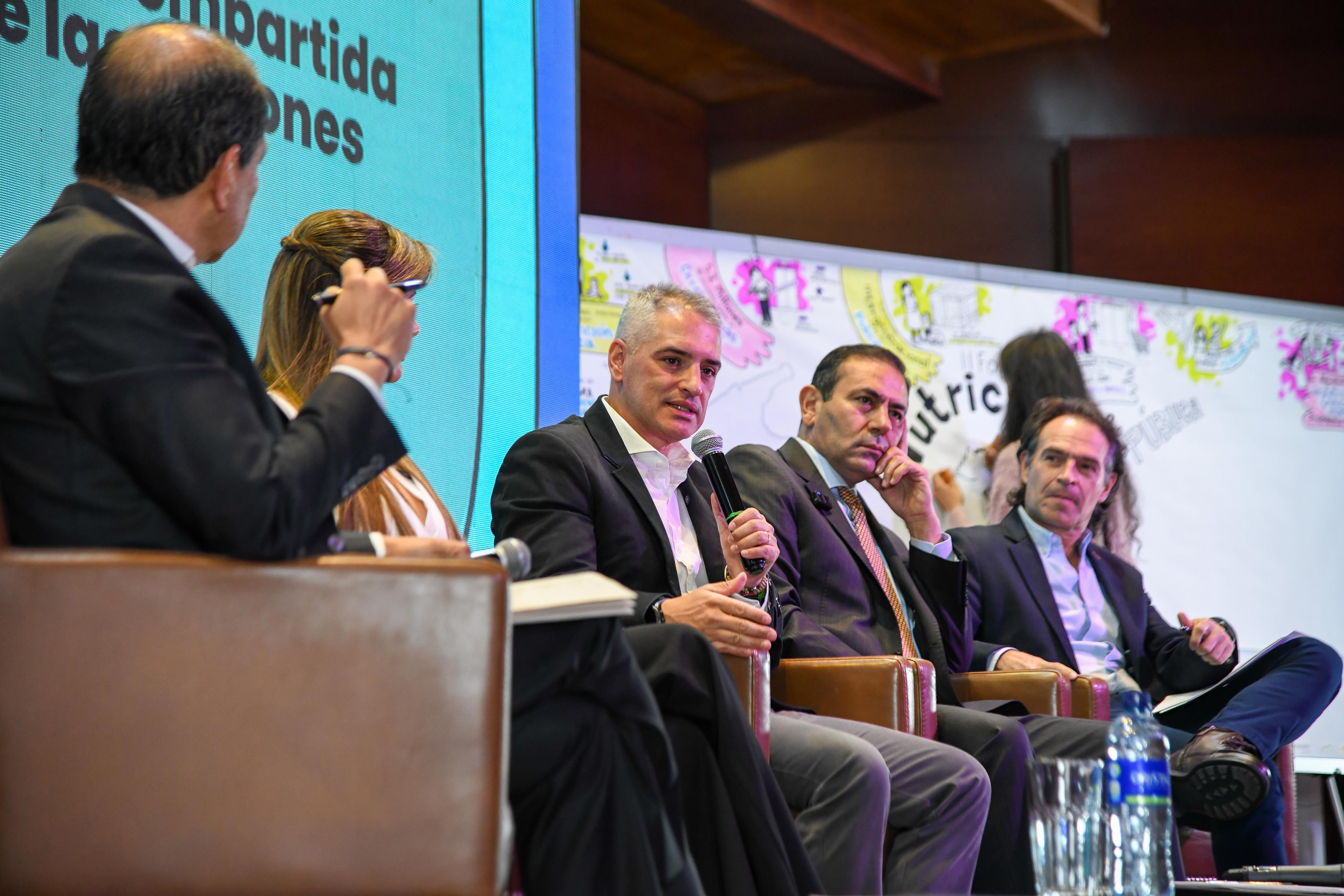 Gobernador Andrés Julián destacó en foro sobre desnutrición los  programas sociales de la Gobernación que taparon los “huecos” del  Gobierno Nacional 