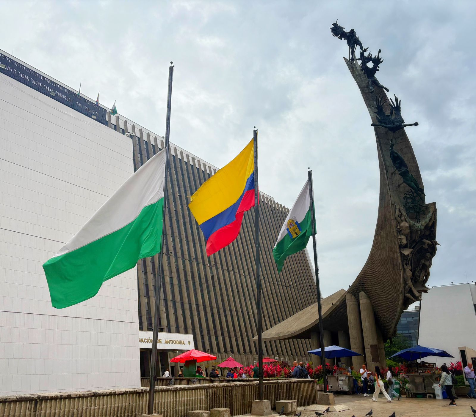 Antioquia honra a los uniformados fallecidos en accidente aéreo en Puerto Leguizamo