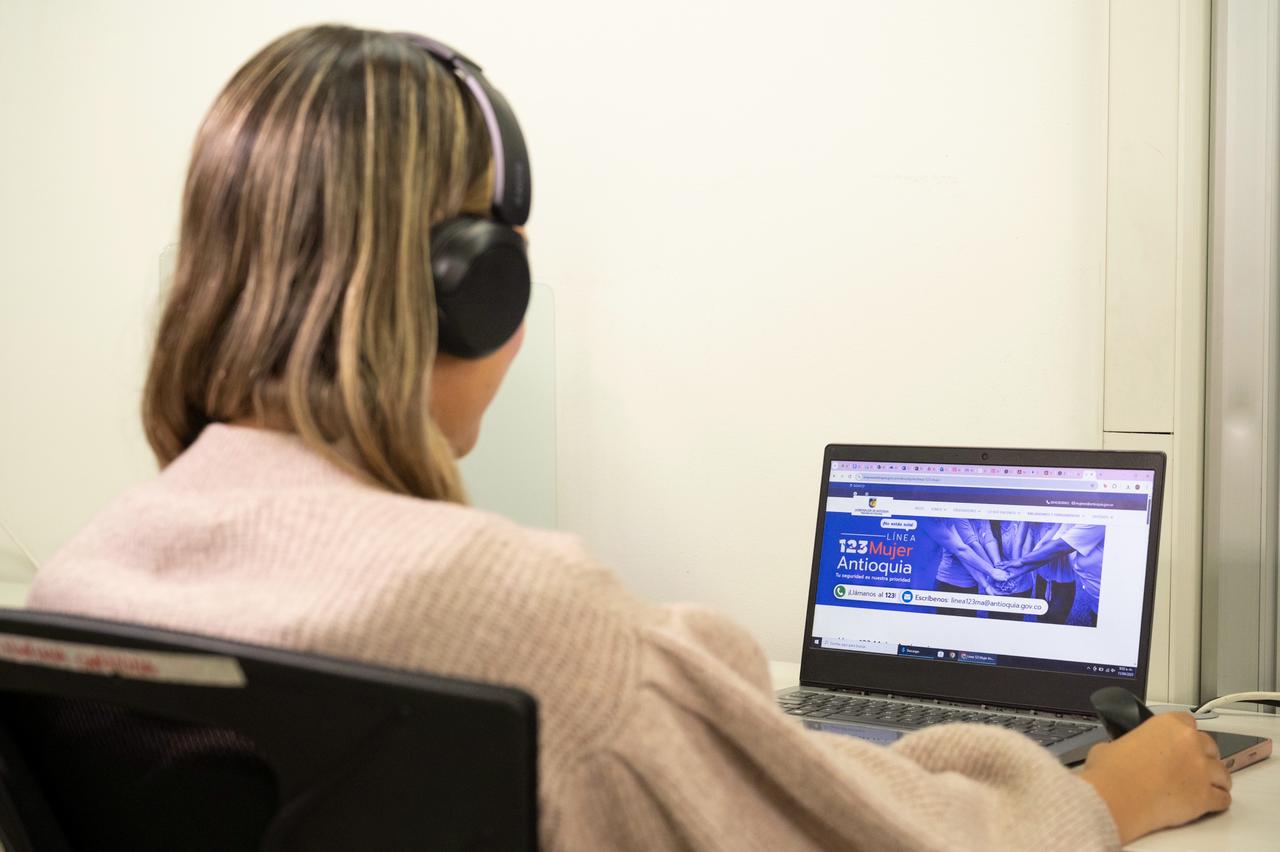 Gobernación de Antioquia mantiene activos los mecanismos de atención y protección para las mujeres durante Semana Santa