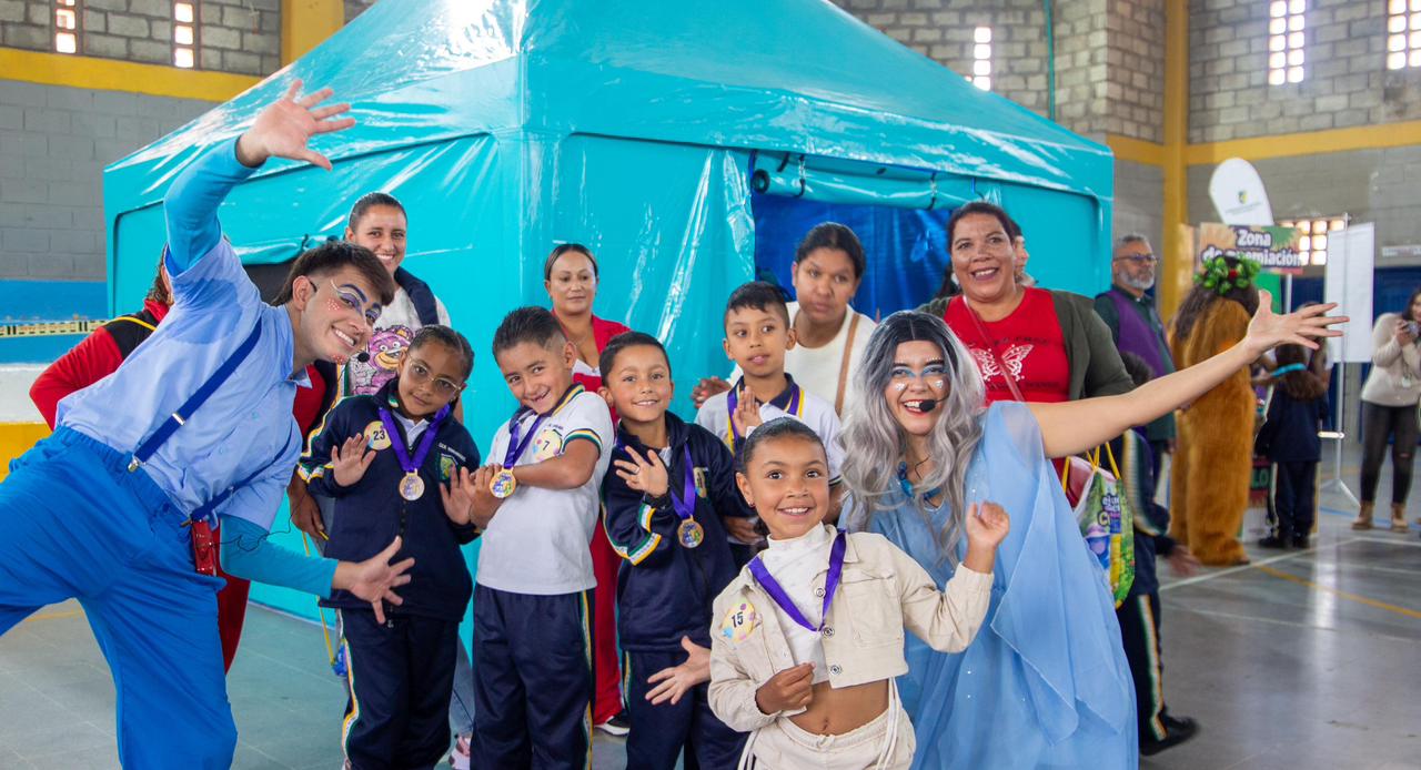 Inicia estrategia de la Secretaría de Salud para prevenir enfermedades en la niñez: “La salud es un cuento que todos podemos colorear”
