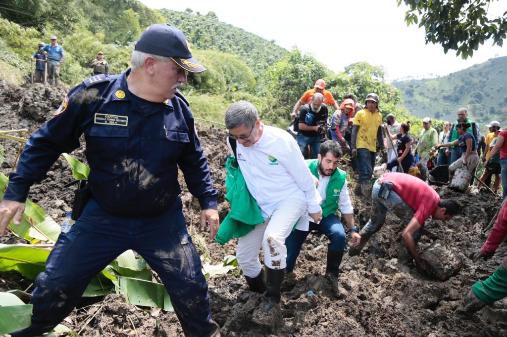 Gobernación de Antioquia agradece a la comunidad, organismos de socorro y autoridades su apoyo para atender la tragedia en Andes