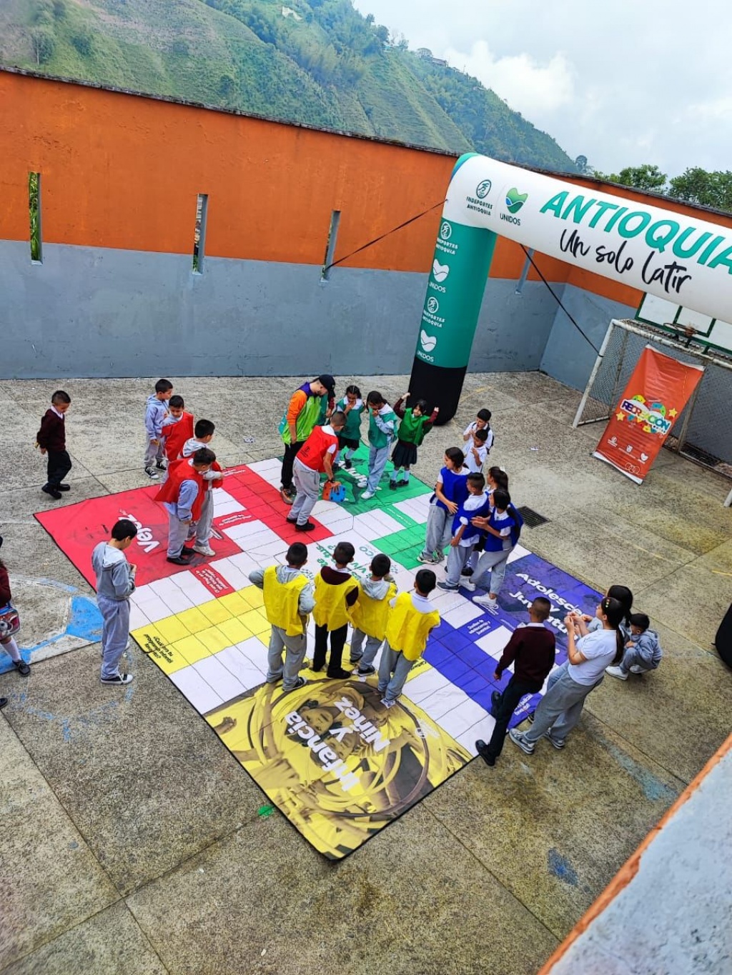 La Gobernación de Antioquia y otras entidades brindaron más de 2.200 atenciones por la VIDA en Nariño