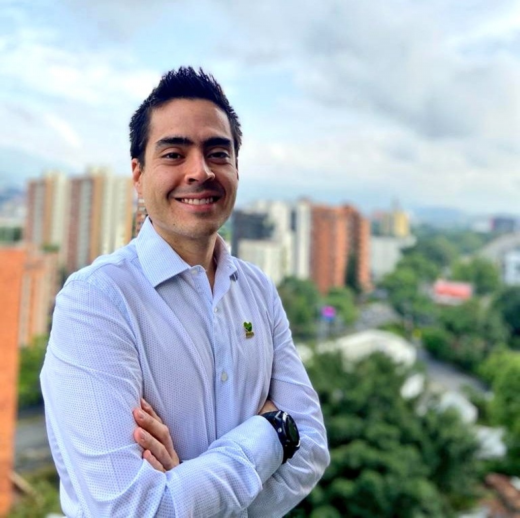 Juan David Blanco asume el cargo de secretario de Turismo de Antioquia