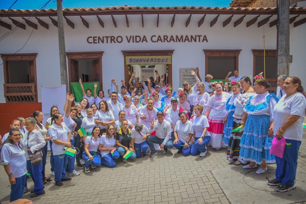 La Alegría de Servir llegó a los municipios de Caramanta y Valparaíso para recorrer los proyectos más importantes ejecutados por la Gobernación de Antioquia