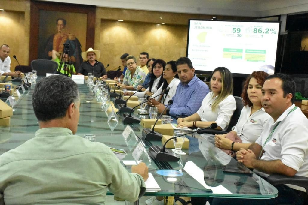 Con municipios del Nordeste y Occidente, se realizó una nueva jornada de revisión de Acuerdos Municipales con la Gobernación de Antioquia