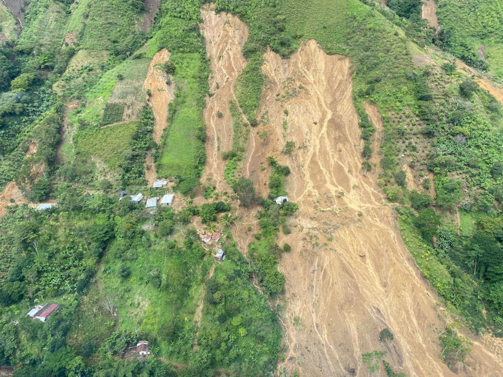 Gobernador Aníbal Gaviria y toda la institucionalidad de Antioquia están al frente de la situación causada por las lluvias en Dabeiba